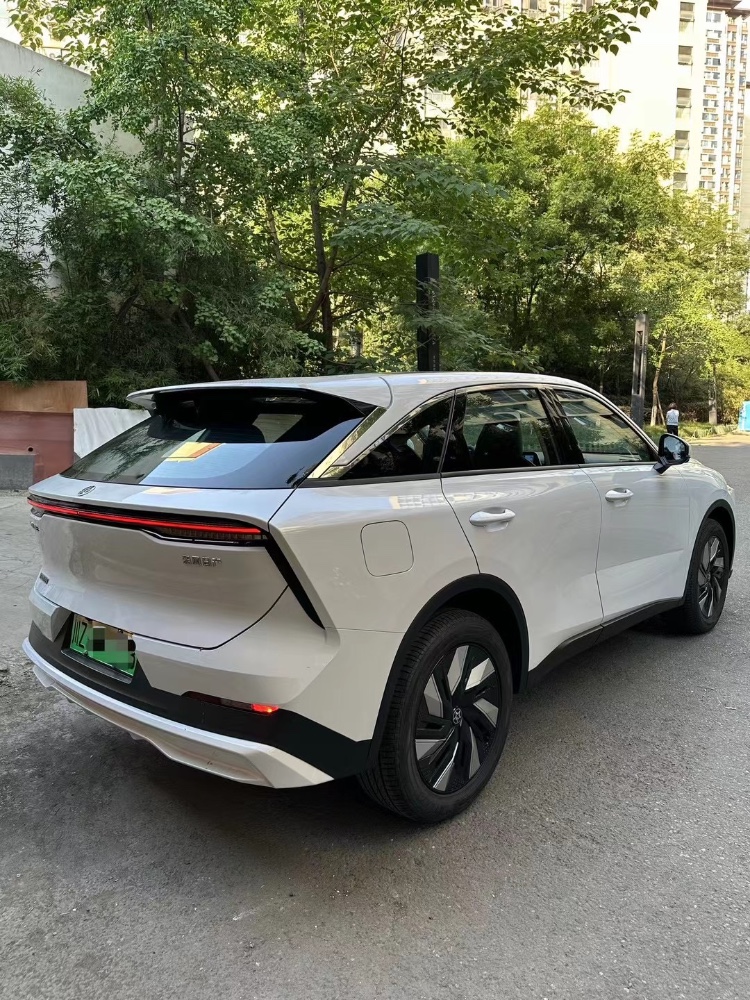 成都25年啟辰大V9