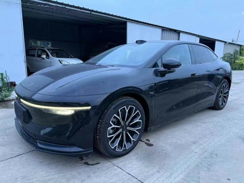 威海24年極氪汽車0072