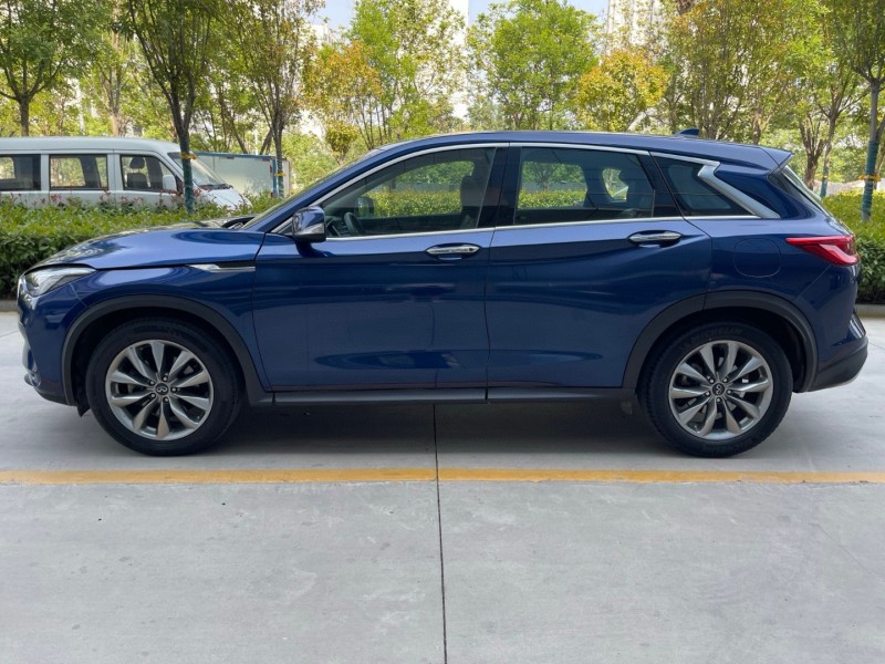 濟寧21年英菲尼迪QX508