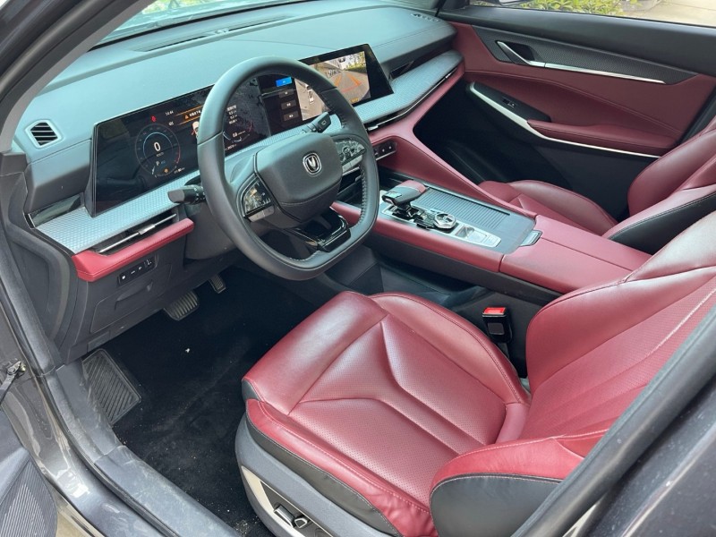 濟寧23年長安汽車CS755