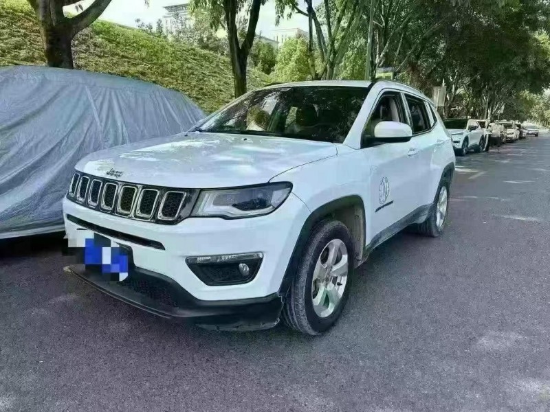 重慶20年Jeep指南者2