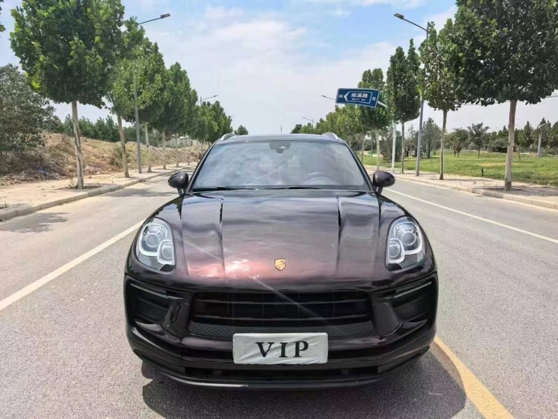 鄭州17年保時捷Macan1
