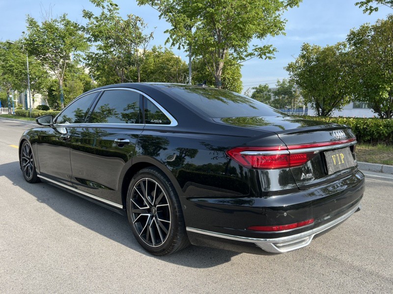 鹽城21年奧迪A8L8