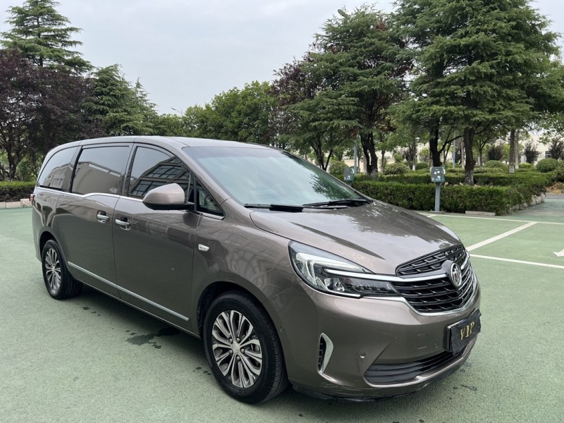 鹽城22年別克GL82