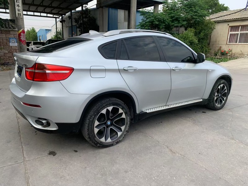徐州09年寶馬X68
