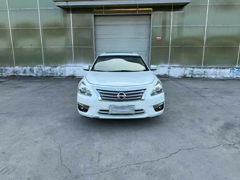 徐州13年日產天籟1