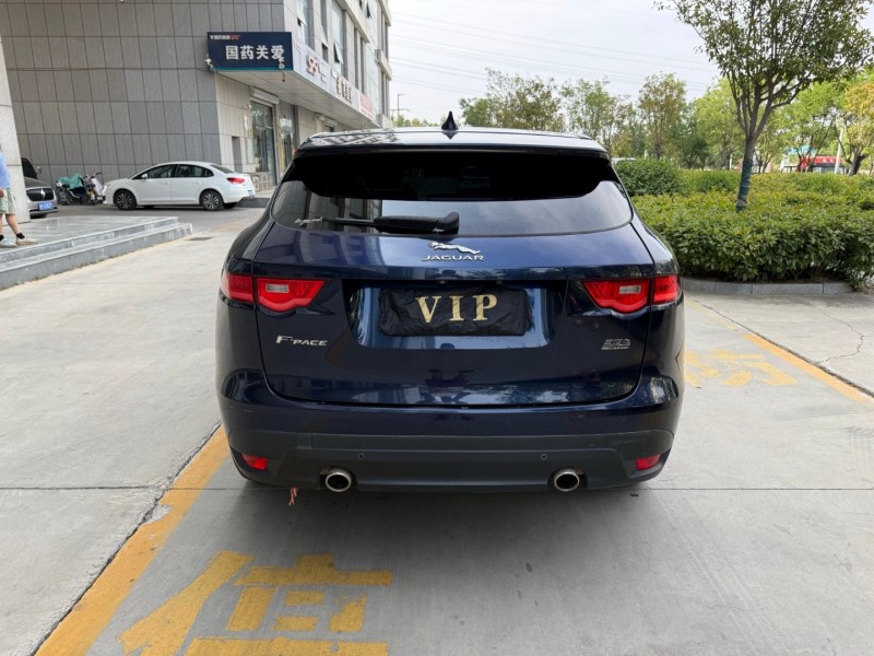 濟寧18年捷豹F-PACE9
