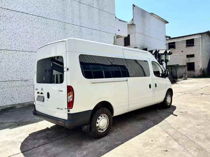 東營21年大通V808