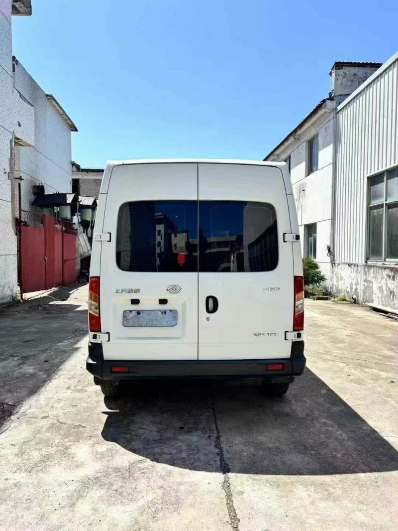 東營21年大通V809