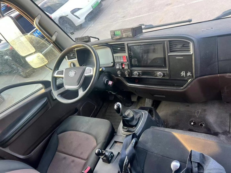 鄭州22年卡車系列工程車4