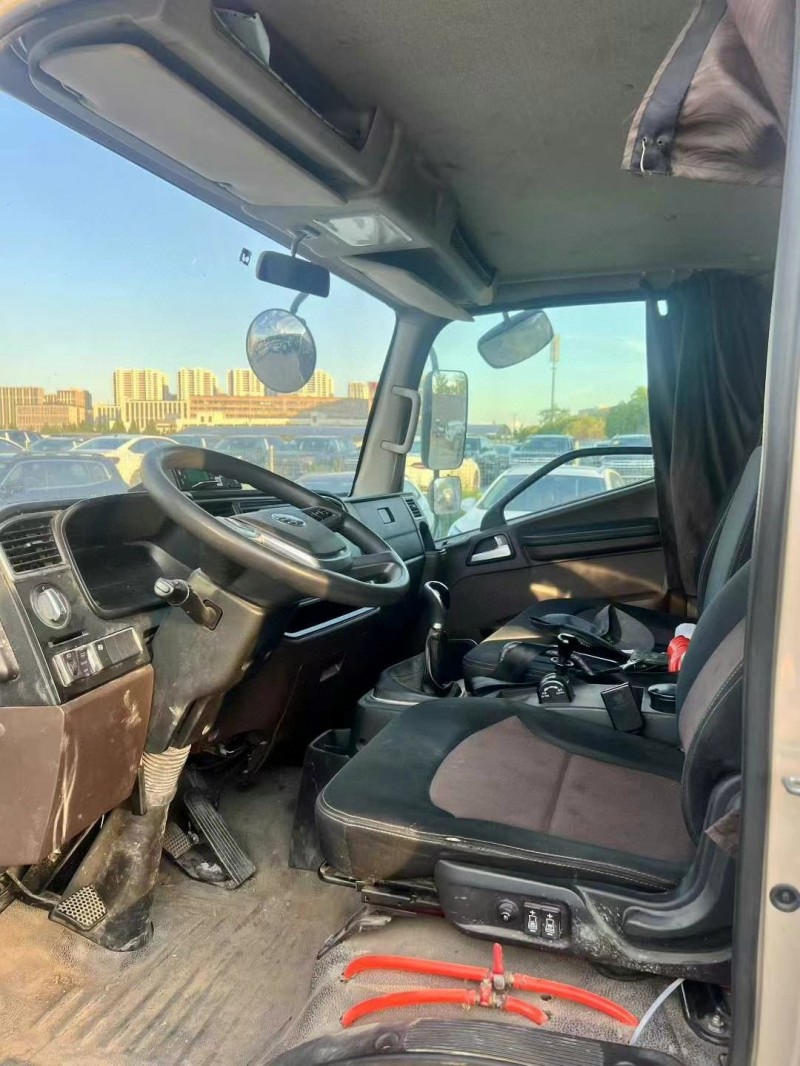 鄭州22年卡車系列工程車5