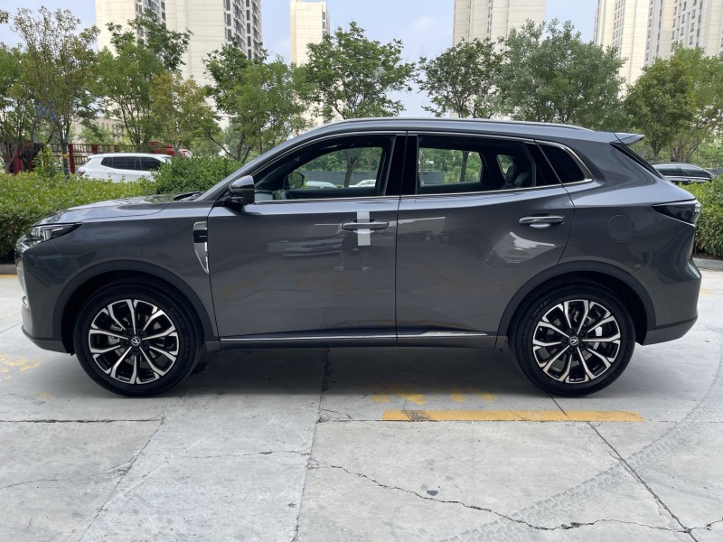 濟寧25年長安汽車CS556