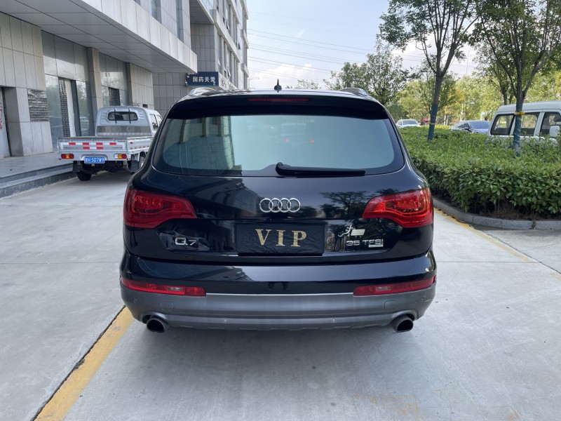威海13年奧迪Q75