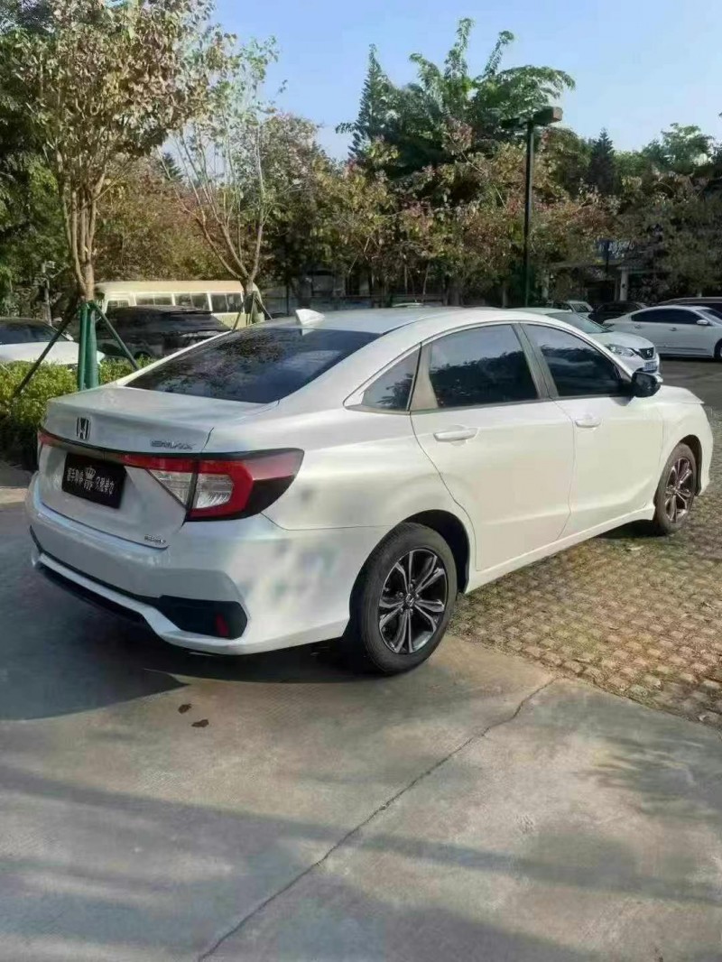 汕头23年本田享域8