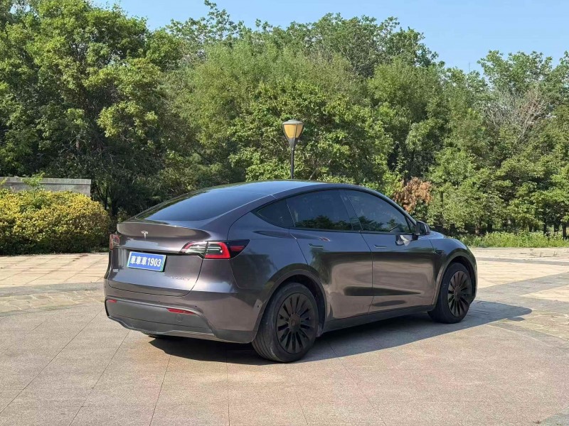 煙臺24年特斯拉MODEL Y7