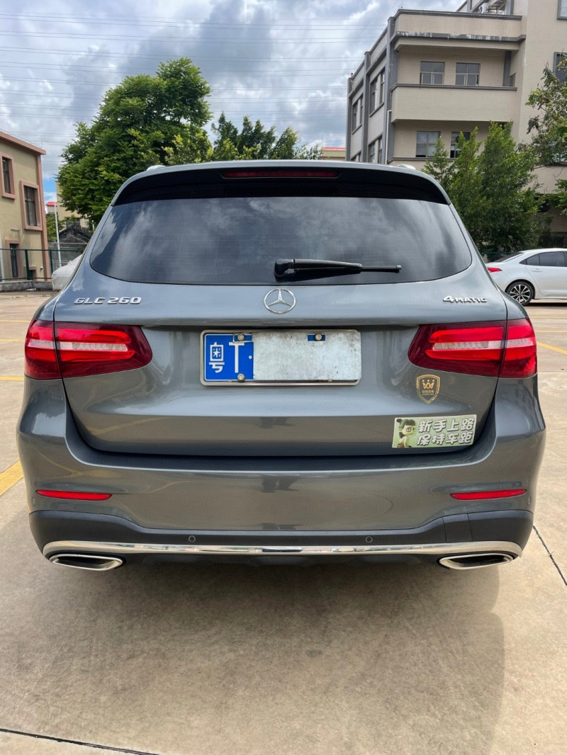中山18年奔馳GLC9