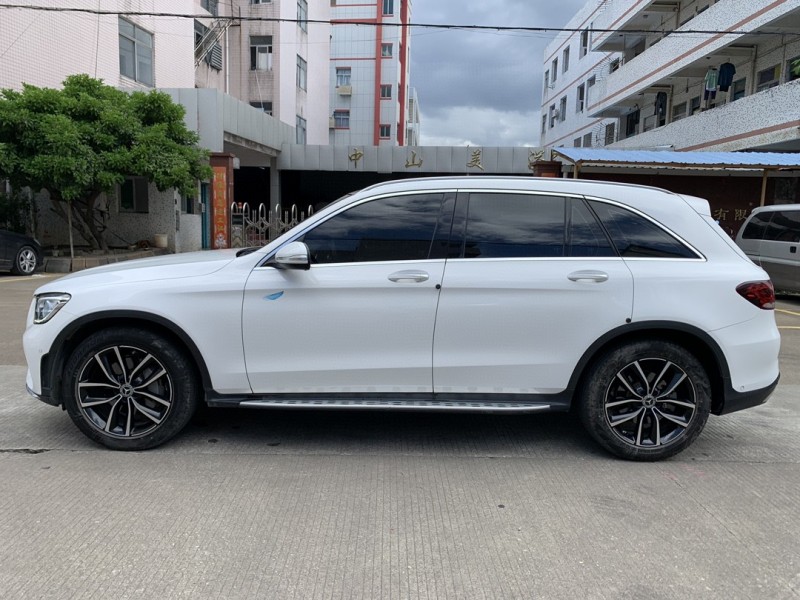 中山20年奔馳GLC3