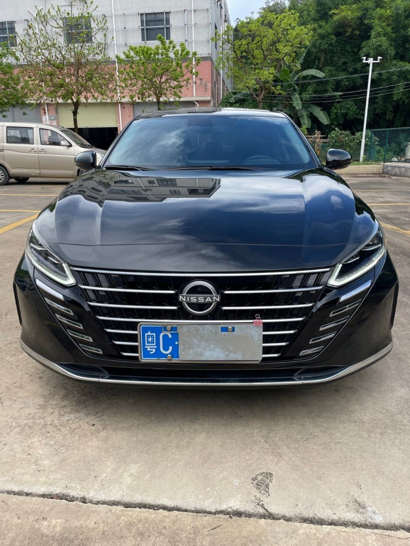 中山23年日產天籟1