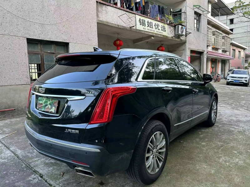 衡陽17年凱迪拉克XT57