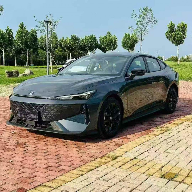 濰坊25年長安汽車UNI2