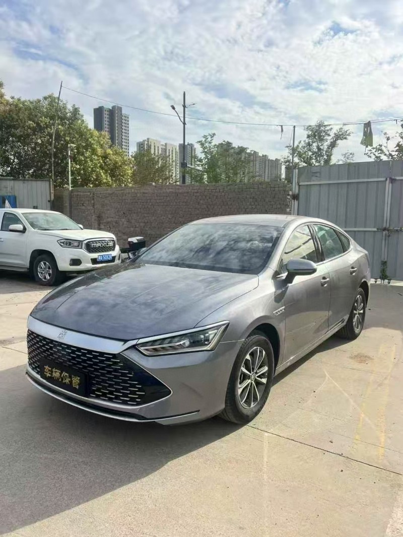 鄭州25年比亞迪秦3