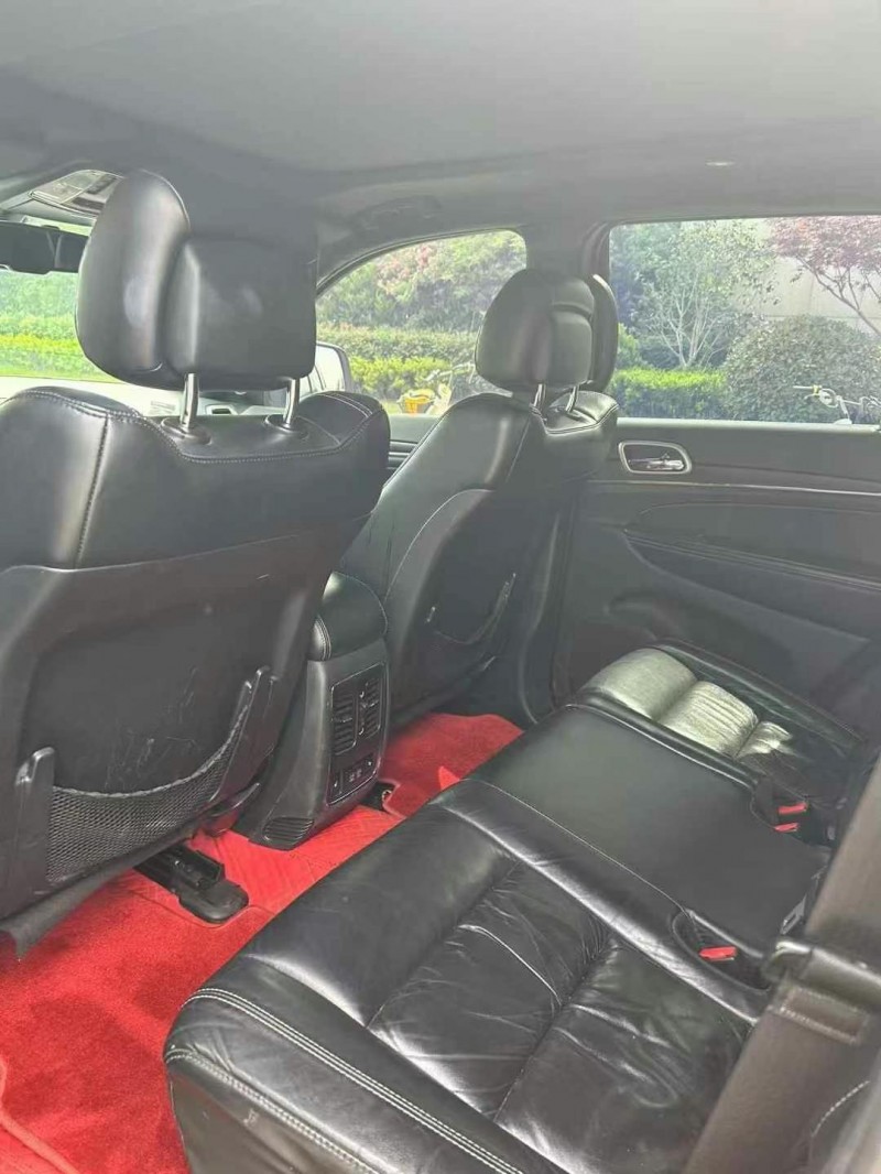 马鞍山17年Jeep大切诺基6