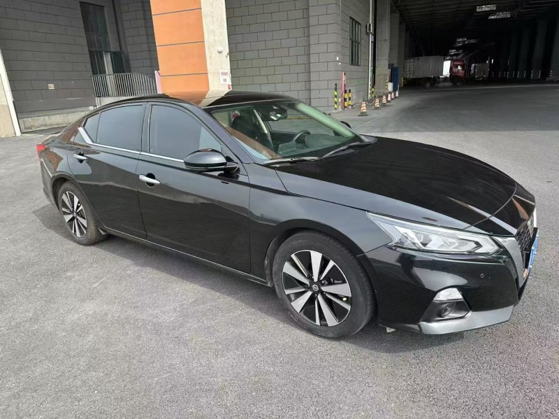 蘇州21年日產天籟2