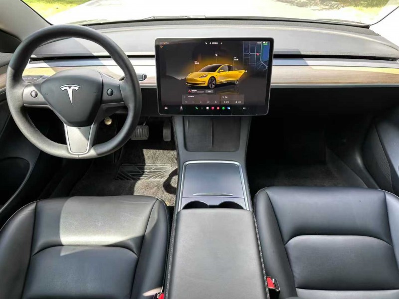 紹興22年特斯拉MODEL 34
