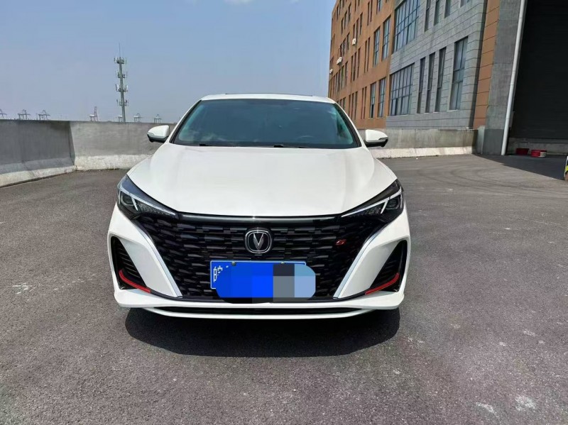 蘇州23年長安汽車逸動1