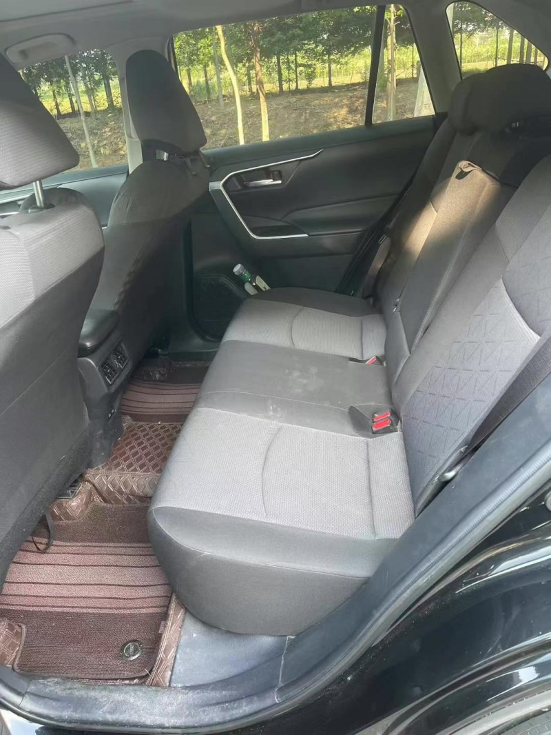 連云港23年豐田RAV4榮放6