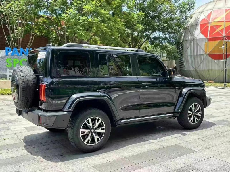 重慶22年長城汽車坦克7