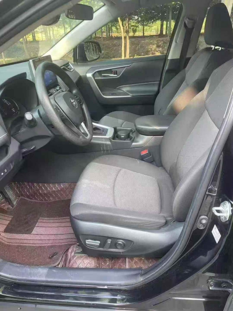 日照23年豐田RAV4榮放5