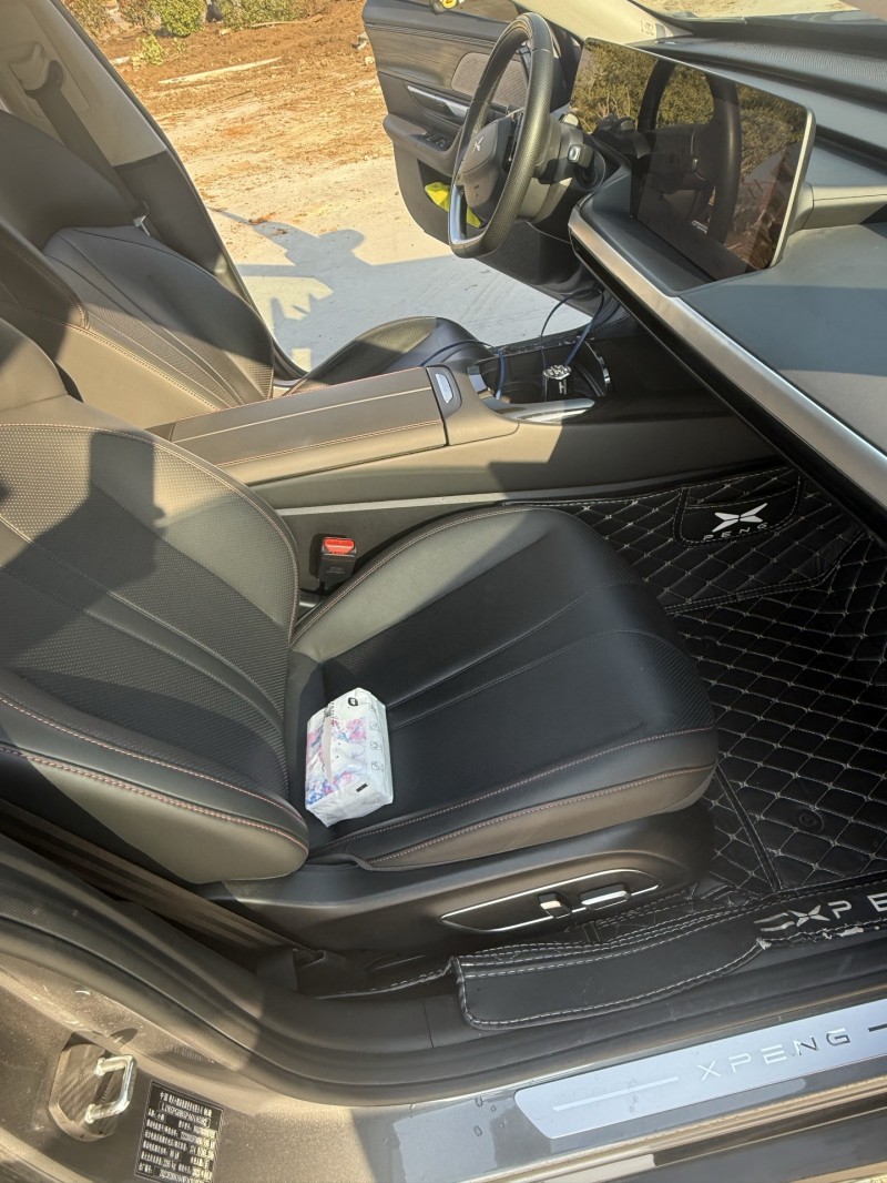 徐州23年小鵬汽車p77