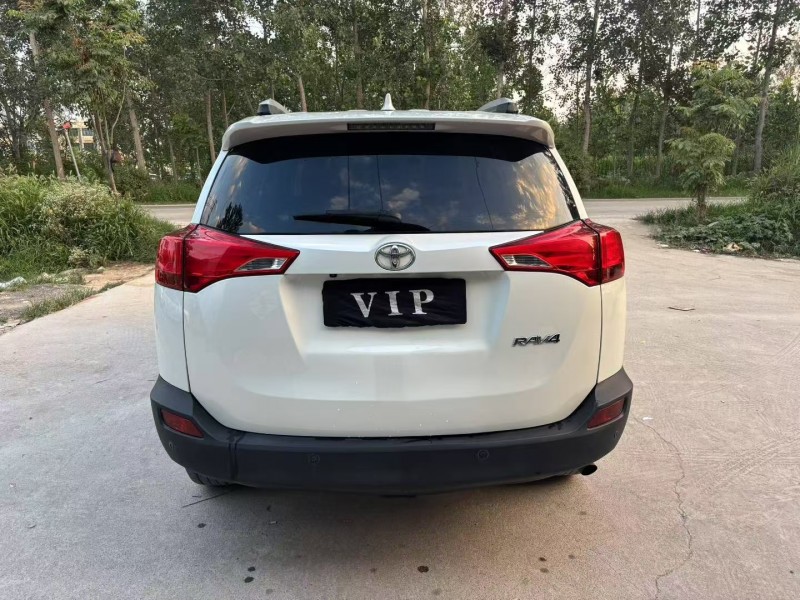 徐州16年豐田RAV4榮放9