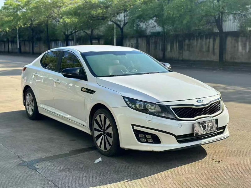 玉林12年起亞K52
