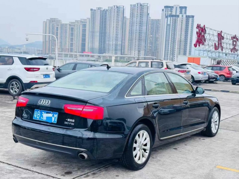 廣州14年奧迪A6L9