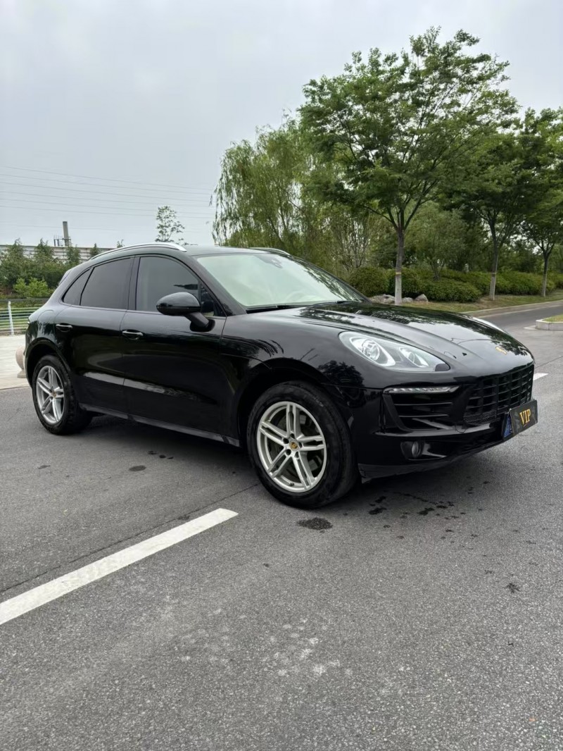 宿遷17年保時捷Macan3