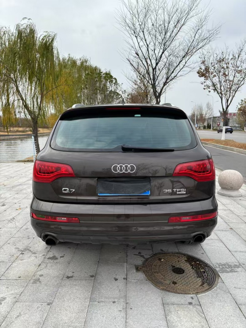 宿迁13年奥迪Q59