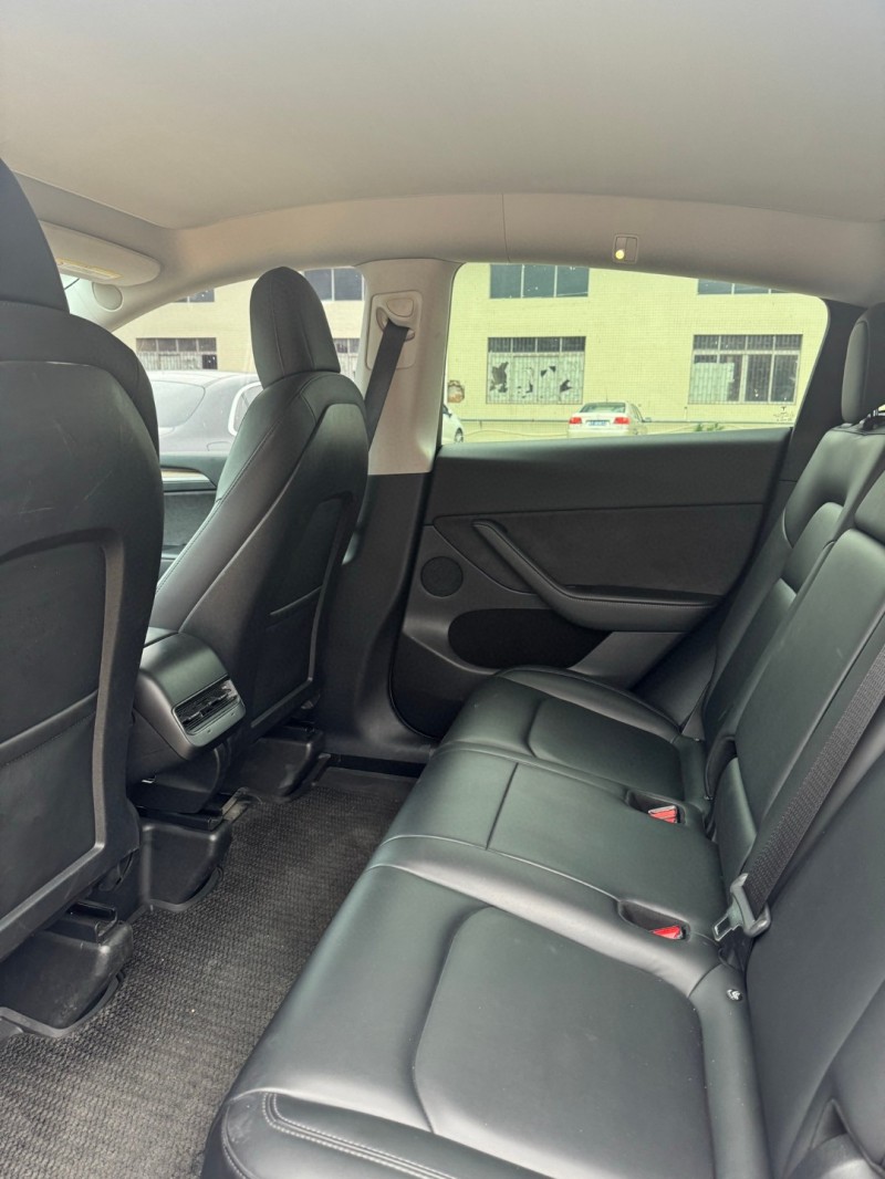 中山21年特斯拉MODEL Y6