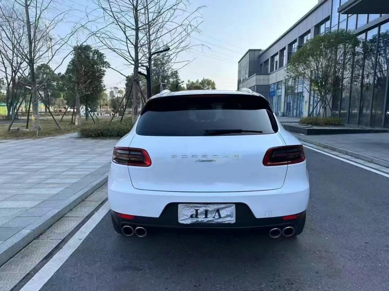 長沙17年保時捷Macan9