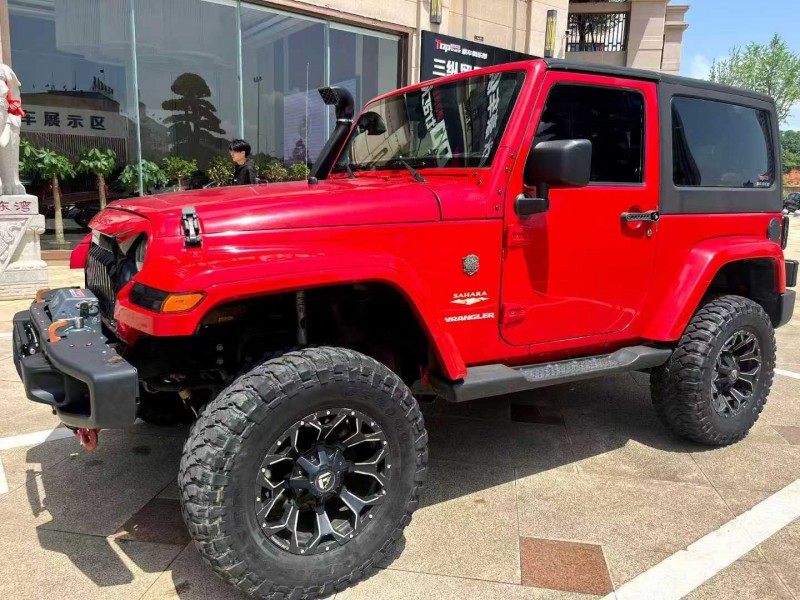 邵陽12年Jeep牧馬人3