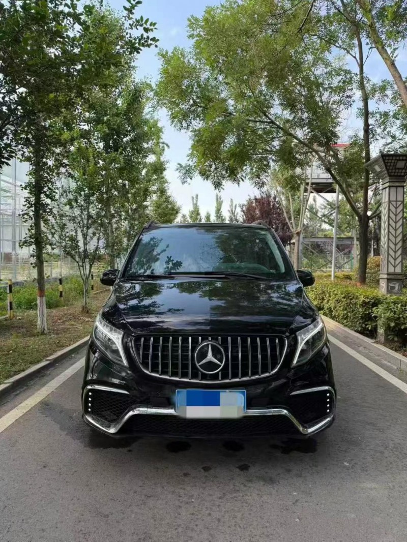 淄博21年奔驰威霆1