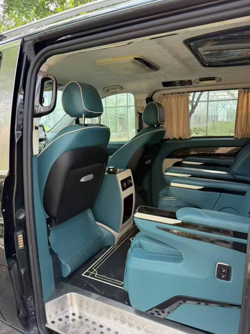 淄博21年奔驰威霆6