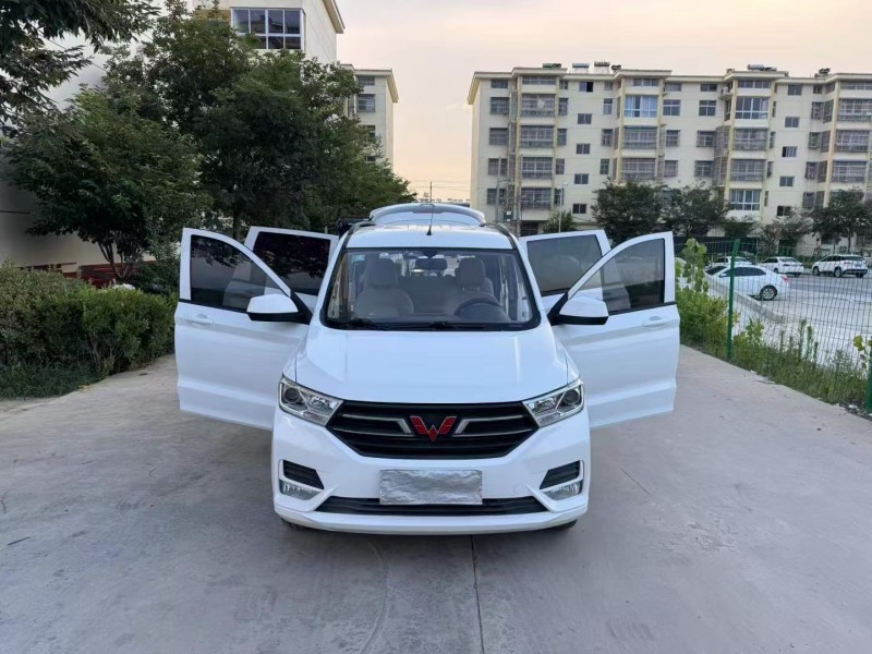 徐州22年五菱汽車宏光6