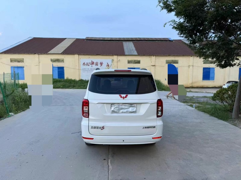 徐州22年五菱汽車宏光9