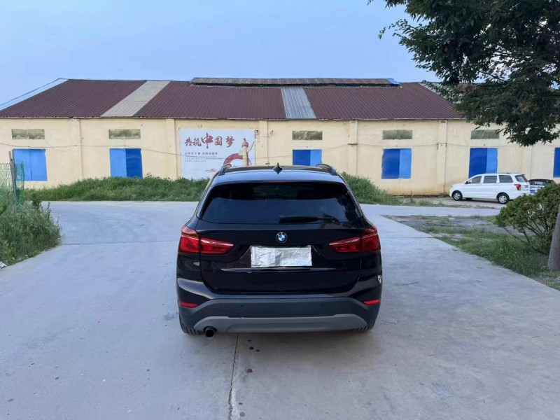徐州17年寶馬X19