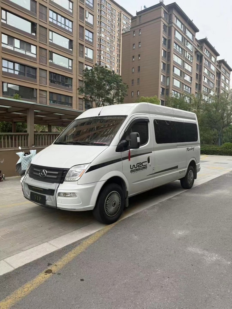 徐州23年大通V803
