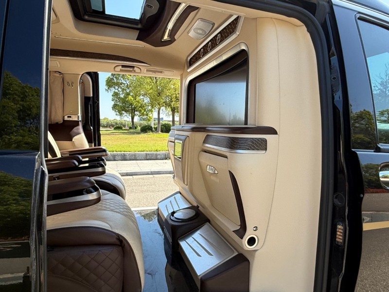 盐城22年奔驰卡莫兹6