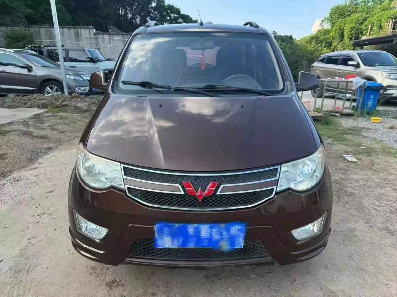 宜昌18年五菱汽車宏光1