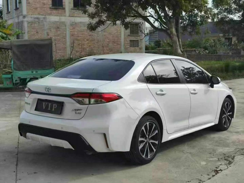 汕頭22年豐田雷凌8